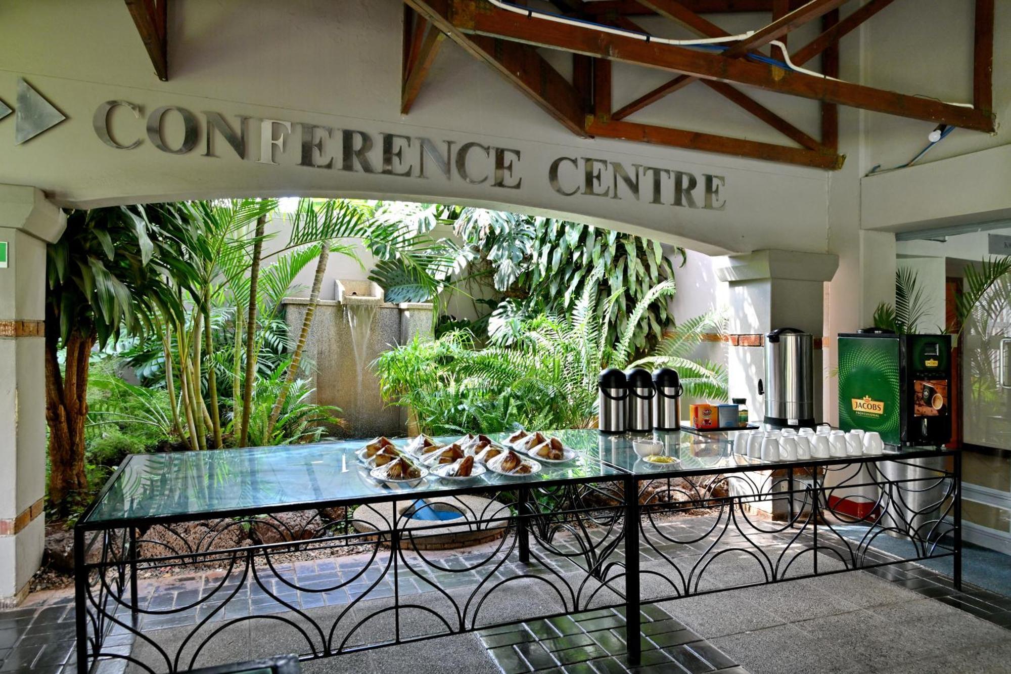 Holiday Inn - Bulawayo By Ihg Eksteriør bilde